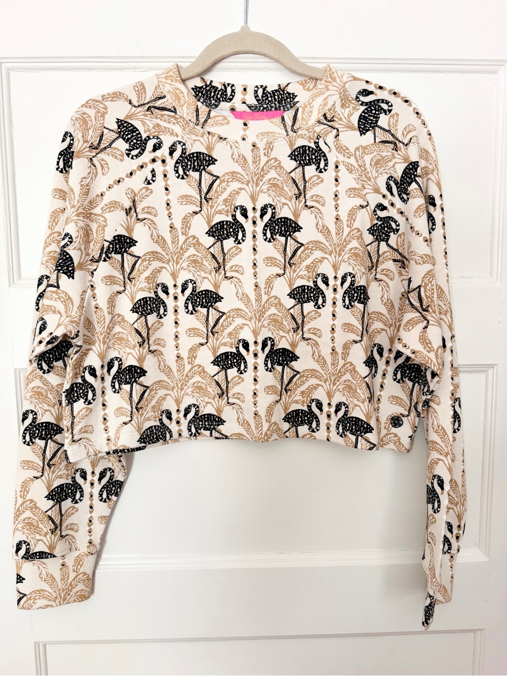 Lilly Pulitzer Women’s S Flamingo Palm Print Cropped Sweatshirt Tan Black